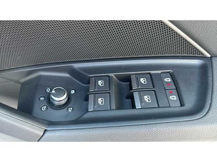 Audi A3 A3 40 TFSI e S Line 5dr S Tronic 