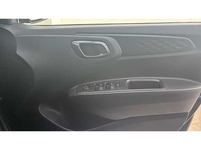 Hyundai i10 I10 1.2 Advance 5dr Auto 