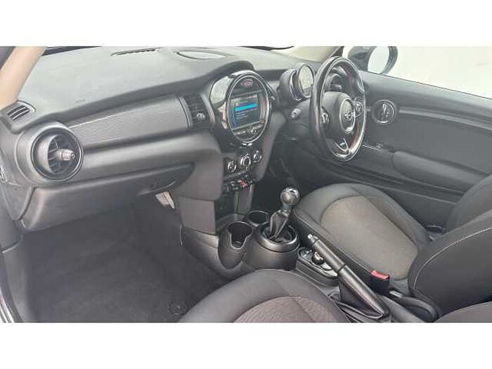 MINI Mini HATCHBACK 1.5 Cooper II 3dr 