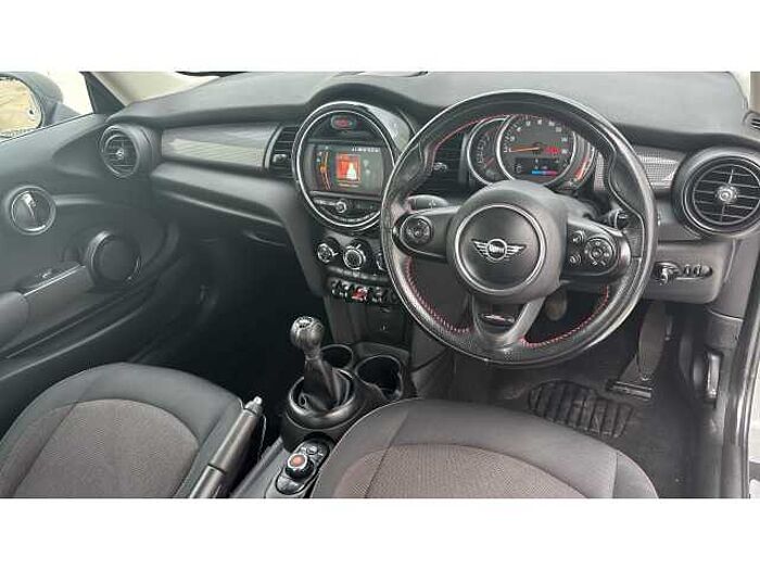 MINI Mini HATCHBACK 1.5 Cooper II 3dr 
