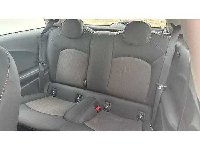MINI Mini HATCHBACK 1.5 Cooper II 3dr 