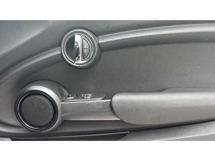 MINI Mini HATCHBACK 1.5 Cooper II 3dr 