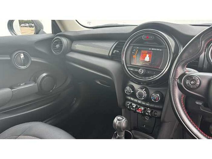 MINI Mini HATCHBACK 1.5 Cooper II 3dr 