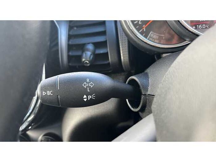 MINI Mini HATCHBACK 1.5 Cooper D 5dr 