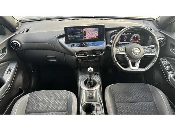 Nissan Juke JUKE 1.0 DiG-T N-Connecta 5dr 