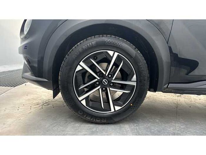 Nissan Juke JUKE 1.0 DiG-T N-Connecta 5dr 