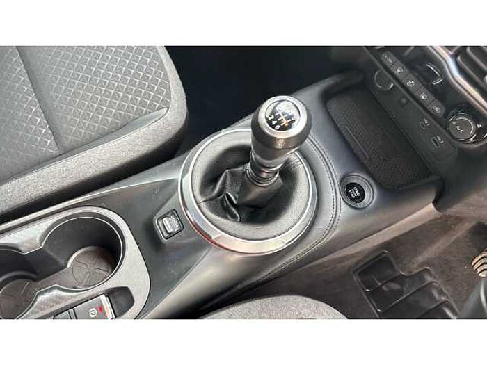 Nissan Juke JUKE 1.0 DiG-T N-Connecta 5dr 