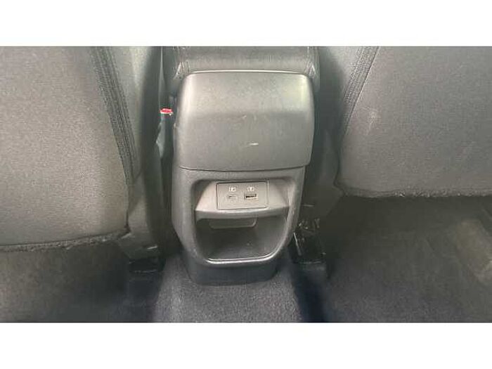 Nissan Juke JUKE 1.0 DiG-T N-Connecta 5dr 