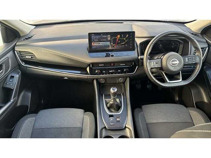 Nissan Qashqai QASHQAI 1.3 DiG-T MH N-Connecta 5dr 