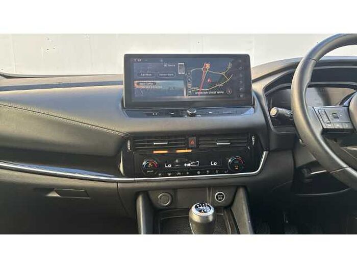 Nissan Qashqai QASHQAI 1.3 DiG-T MH N-Connecta 5dr 