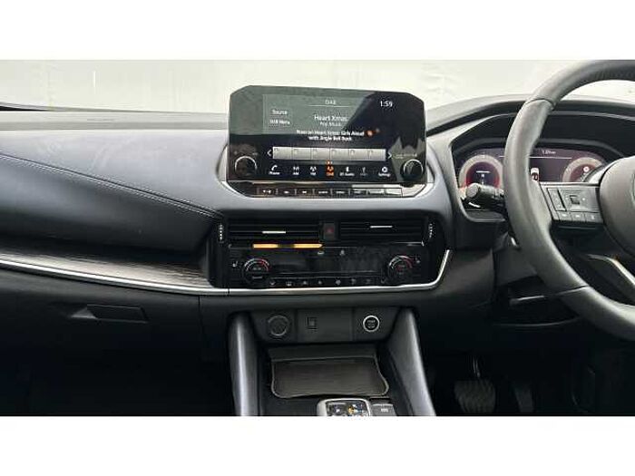 Nissan Qashqai QASHQAI 1.3 DiG-T MH 158 Tekna+ 5dr Xtronic 