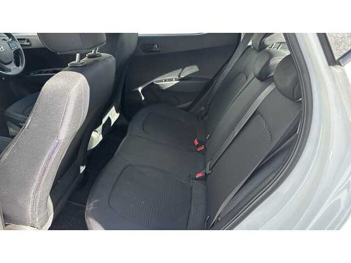Hyundai i10 I10 1.0 SE 5dr 