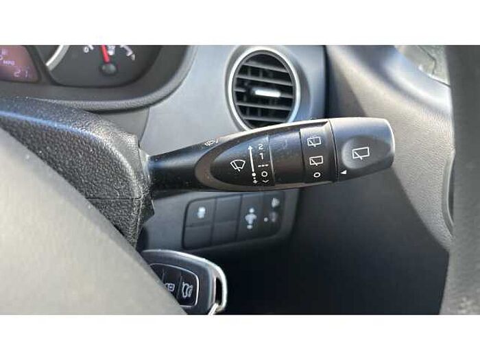 Hyundai i10 I10 1.0 SE 5dr 