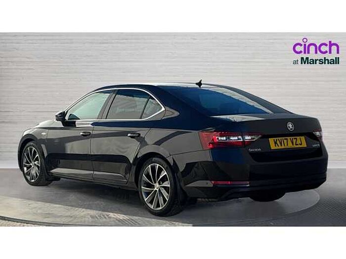 SKODA Superb SUPERB 2.0 TSI Laurin + Klement 5dr DSG 