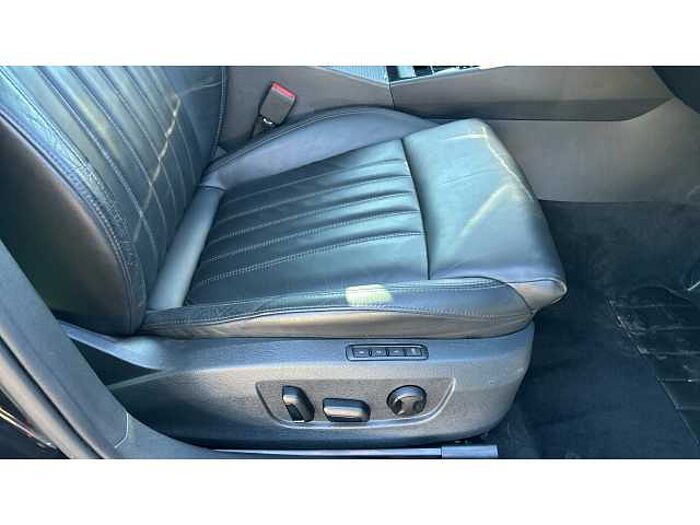 SKODA Superb SUPERB 2.0 TSI Laurin + Klement 5dr DSG 